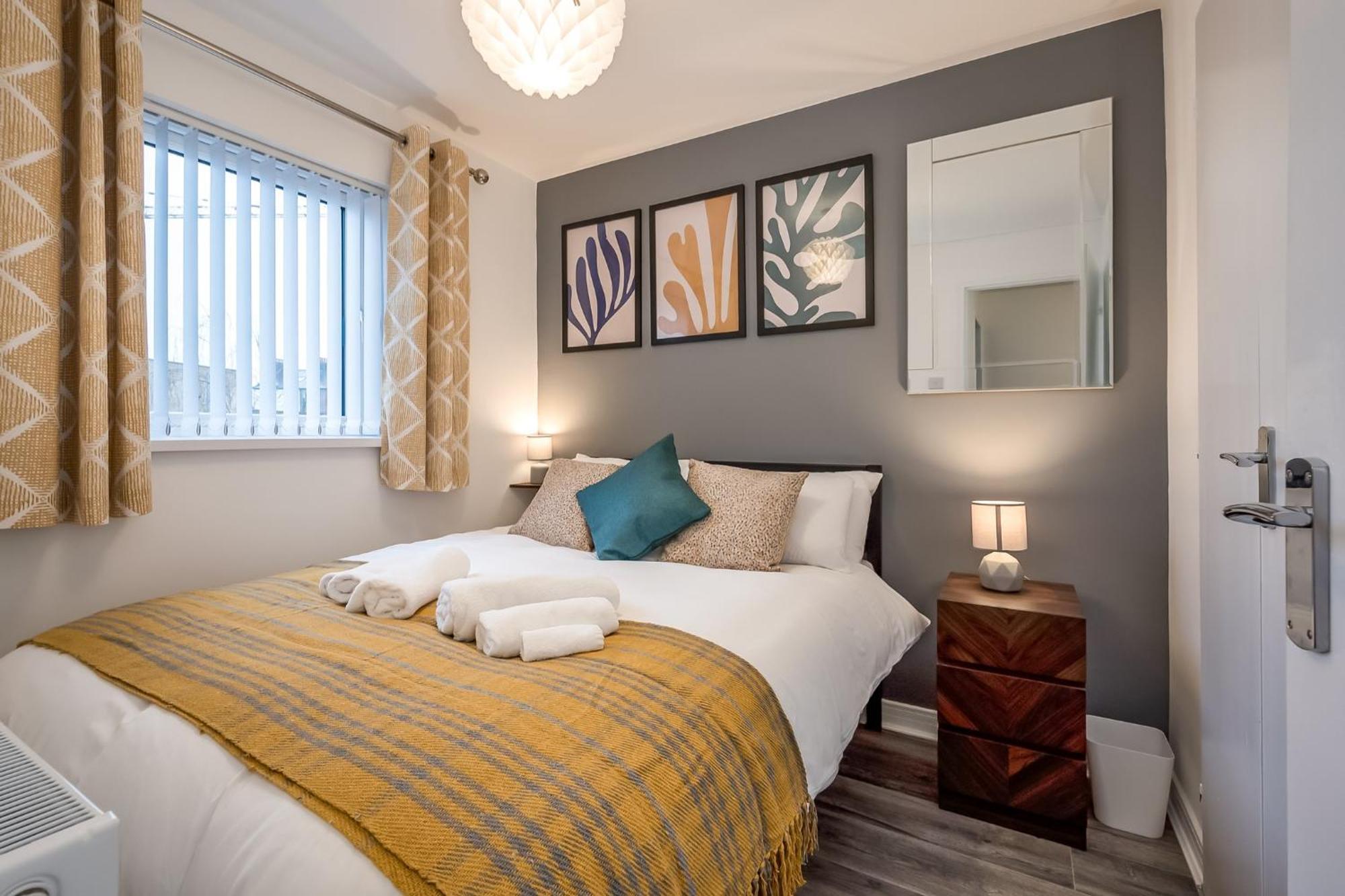 Staybynumbers - Centre & Parking Holiday home