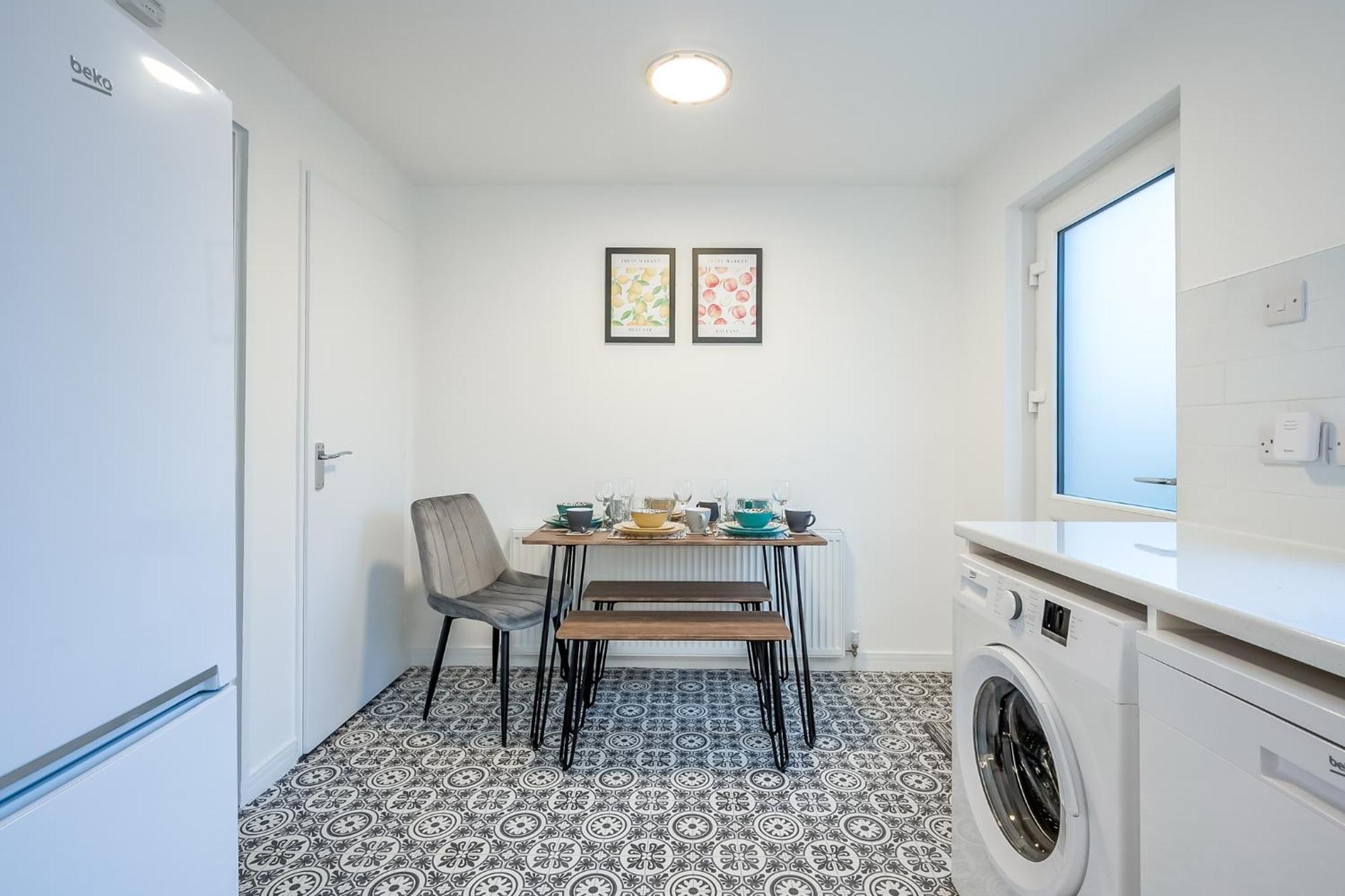 Holiday home Staybynumbers - Centre & Parking Belfast